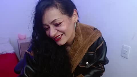 Snapshot of _alexandrajones chatting on February 21, 8:40 am Alexandra online show from February 21, 8:40 am