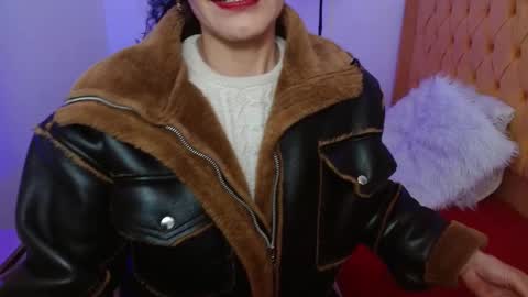 Snapshot of _alexandrajones chatting on February 14, 6:34 am Alexandra online show from February 14, 6:34 am