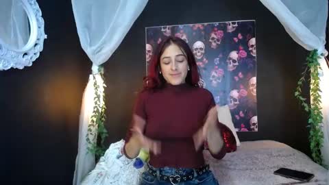 Snapshot of _alhanna chatting on December 13, 8:36 pm Alhanna online show from December 13, 8:36 pm