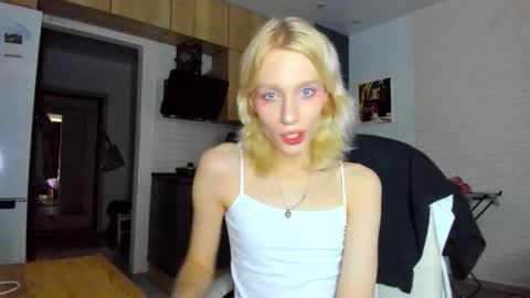 Gaylord online show from December 23, 9:15 am