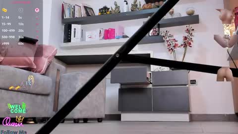 Ana Bolena online show from May 7, 3:52 pm
