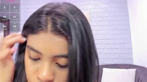      online show from April 8, 7:39 pm