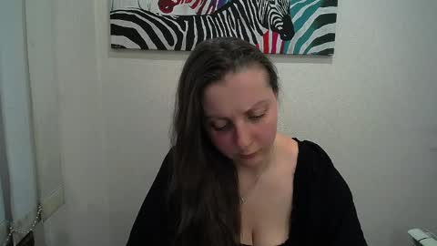 Anna online show from April 1, 1:41 pm