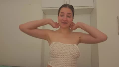 Anna online show from September 11, 9:05 pm