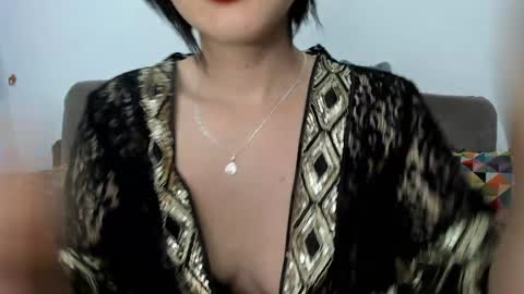 Snapshot of _antomouth_paradise chatting on January 10, 11:00 am antonia online show from January 10, 11:00 am