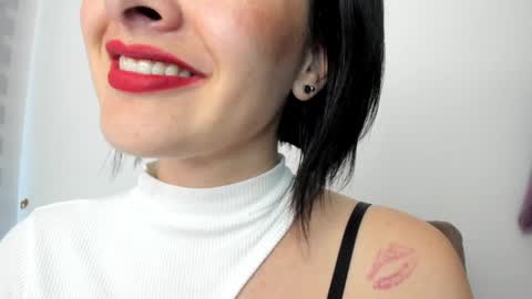 Snapshot of _antomouth_paradise chatting on January 24, 9:04 pm antonia online show from January 24, 9:04 pm