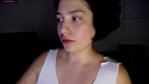 Snapshot of _atenea_golden chatting on December 19, 10:00 pm atenea online show from December 19, 10:00 pm