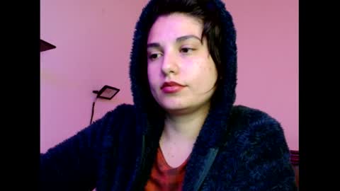 Snapshot of _atenea_golden chatting on October 21, 3:16 pm atenea online show from October 21, 3:16 pm