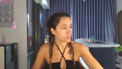 _aura_18 online show from February 11, 3:21 am