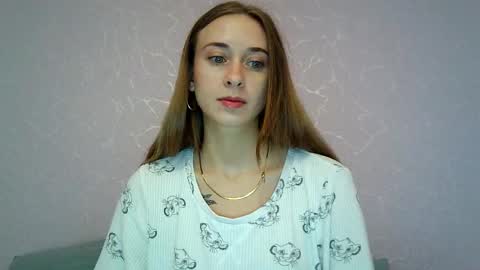 Snapshot of _aurora_sweet chatting on October 7, 12:56 pm _aurora_sweet online show from October 7, 12:56 pm