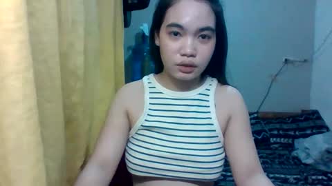 Ava online show from January 7, 5:40 pm