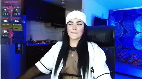 Snapshot of _babyfantasy_ chatting on January 25, 8:53 pm You Baby online show from January 25, 8:53 pm