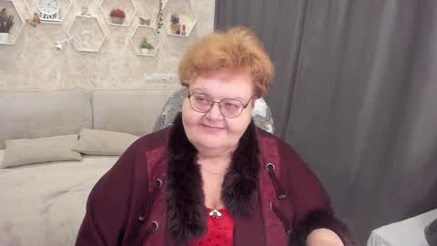 Louise  ONLY IN PVT  Masturbation with dildo and cum  Naked  Show and play with pussy  Blow job  Hand job  ONLY IN PVT  online show from February 16, 7:38 pm