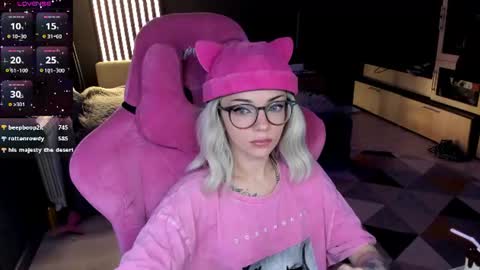 Olivia Subscribe to my Fansly -   online show from July 2, 12:52 am