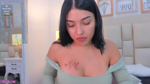 Snapshot of _brenda_becker chatting on February 12, 1:52 am Brenda online show from February 12, 1:52 am