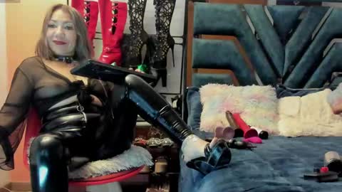 Snapshot of _brendamichel_ chatting on March 4, 8:49 pm Brenda online show from March 4, 8:49 pm