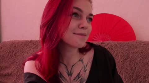 Caroline online show from March 17, 1:16 pm