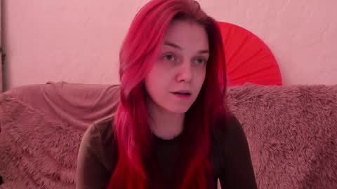 Caroline online show from February 25, 12:09 pm