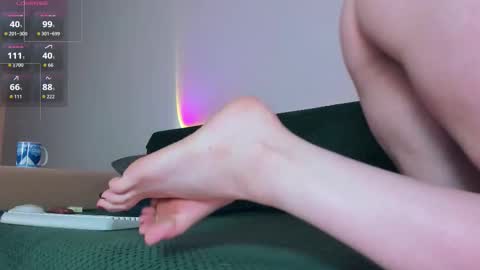 Christina Chris online show from February 9, 8:18 am