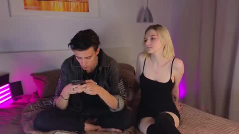 Stacy online show from October 15, 6:42 pm