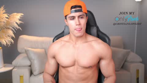 Snapshot of _cristianlopez chatting on December 26, 8:32 pm 50 OFF TODAY  onlyfans cristianlopezbf online show from December 26, 8:32 pm