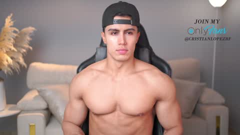 Snapshot of _cristianlopez chatting on December 14, 11:34 pm 50 OFF TODAY  onlyfans cristianlopezbf online show from December 14, 11:34 pm