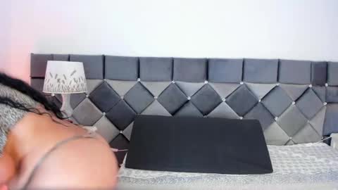 Xiomara online show from May 23, 1:18 pm
