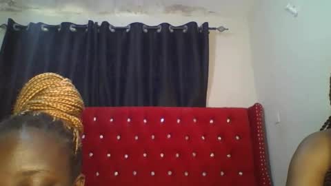 _cutejay_ online show from October 19, 2:22 pm