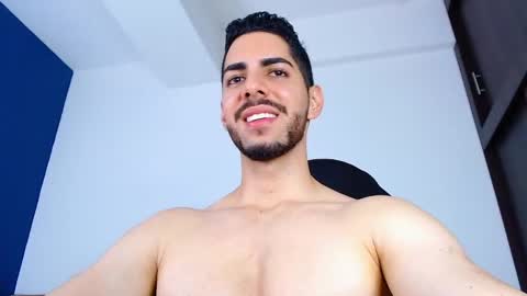 Snapshot of _davidwolf chatting on February 4, 11:49 pm David online show from February 4, 11:49 pm