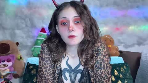 Kate online show from December 13, 7:53 pm