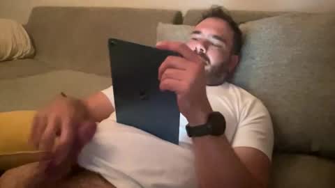 _direwolf_ online show from April 16, 5:07 am