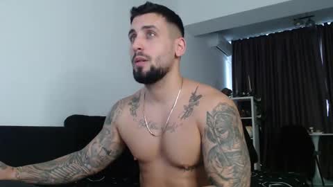 Dylan online show from October 9, 9:15 am