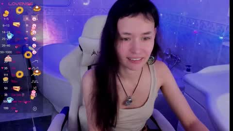 _emily__strike_ online show from September 18, 10:30 am