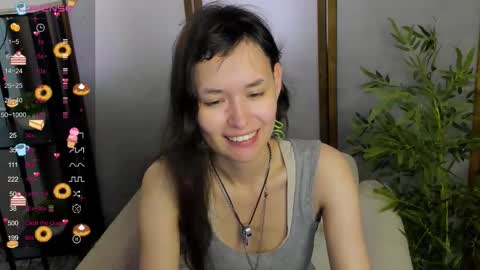 _emily__strike_ online show from September 14, 9:55 am