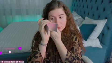 Snapshot of _enni__ chatting on February 25, 6:14 am Sam online show from February 25, 6:14 am