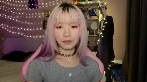 EveEva online show from February 4, 12:36 am