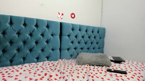 Snapshot of _exoticcouple_69 chatting on February 25, 11:15 pm Paul And Ariana online show from February 25, 11:15 pm