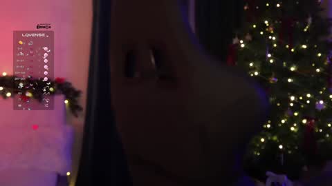 Snapshot of _gardenofeden_ chatting on December 29, 2:27 am gardenofeden online show from December 29, 2:27 am