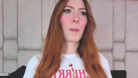 Snapshot of _gingercherry_ chatting on October 11, 4:17 am Ginger Cherry online show from October 11, 4:17 am