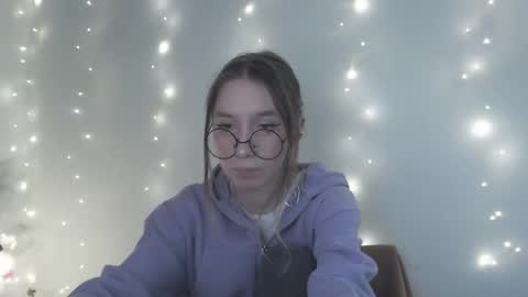 Hannaolotl online show from January 10, 9:15 am