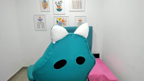 ian online show from December 2, 7:34 pm