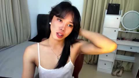 Snapshot of _imwithyou69_ chatting on October 27, 7:19 am yanie online show from October 27, 7:19 am