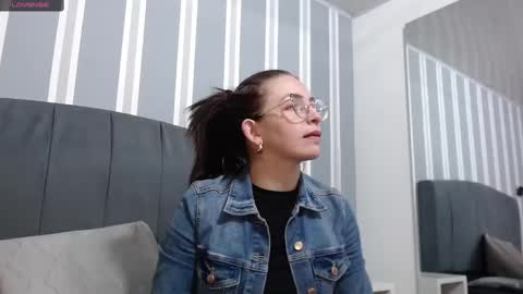 Isa online show from February 23, 11:44 am