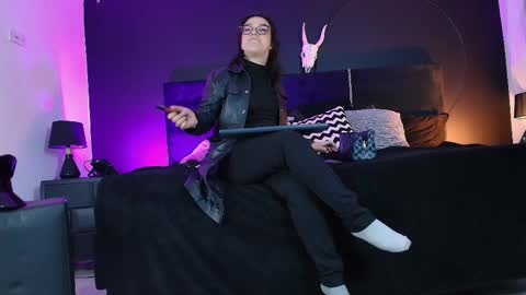 Miss Jade online show from September 16, 11:45 am