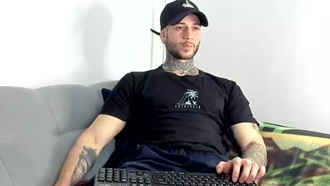 jeison online show from November 30, 8:16 pm