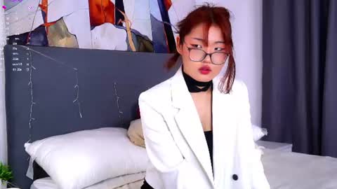 Candy online show from July 11, 2:09 pm