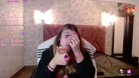 Snapshot of _jeessy chatting on October 16, 4:01 am _jeessy online show from October 16, 4:01 am