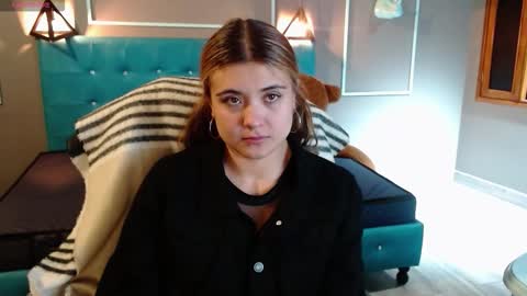 Snapshot of _jeessy chatting on October 1, 6:34 am _jeessy online show from October 1, 6:34 am