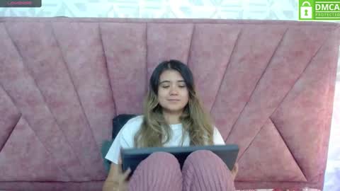 Snapshot of _jeessy chatting on March 2, 4:17 am _jeessy online show from March 2, 4:17 am