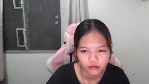 Jen online show from April 30, 9:58 am